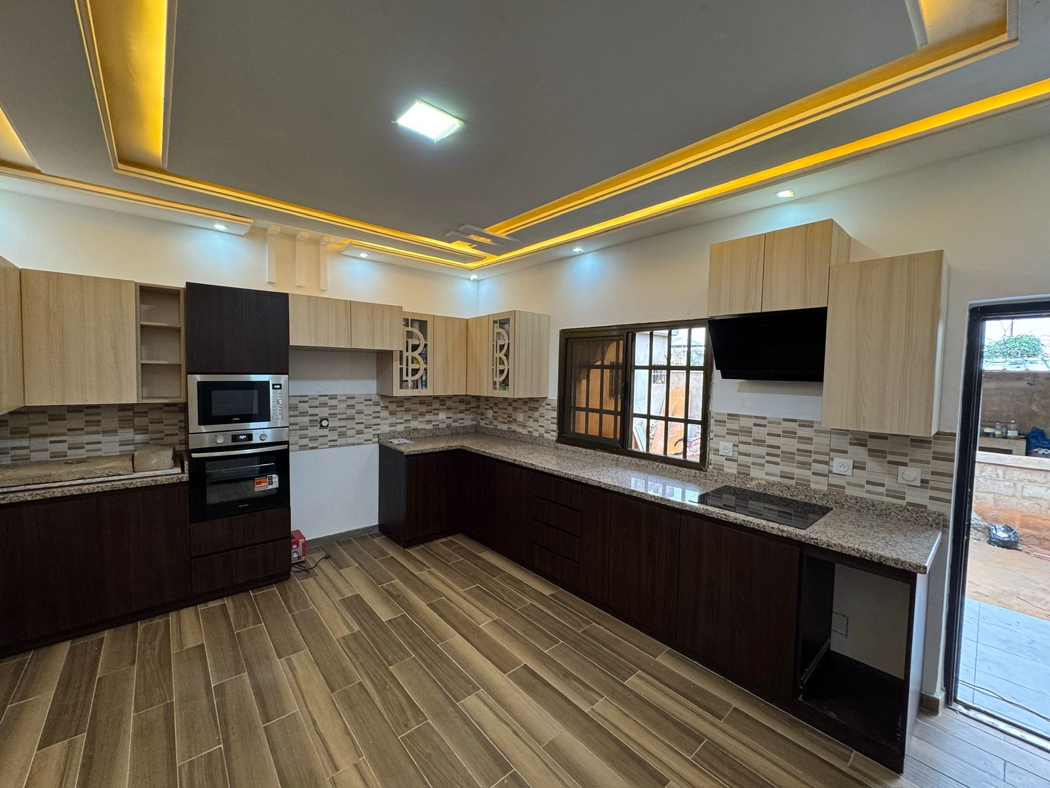 Cuisine sur mesure vue complète